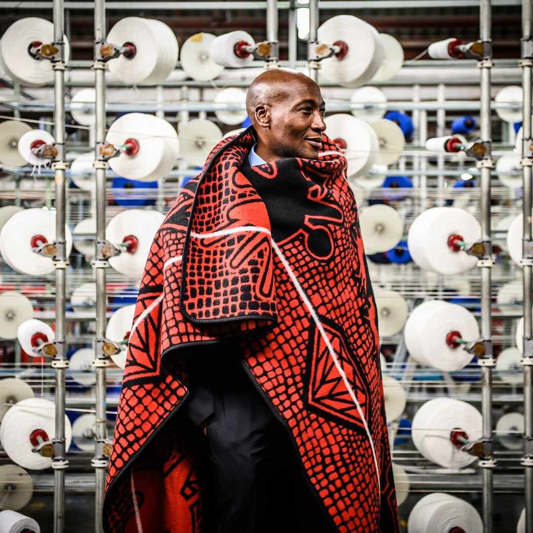 Basotho - King Letsie III 60 | Black/Scarlet/Natural